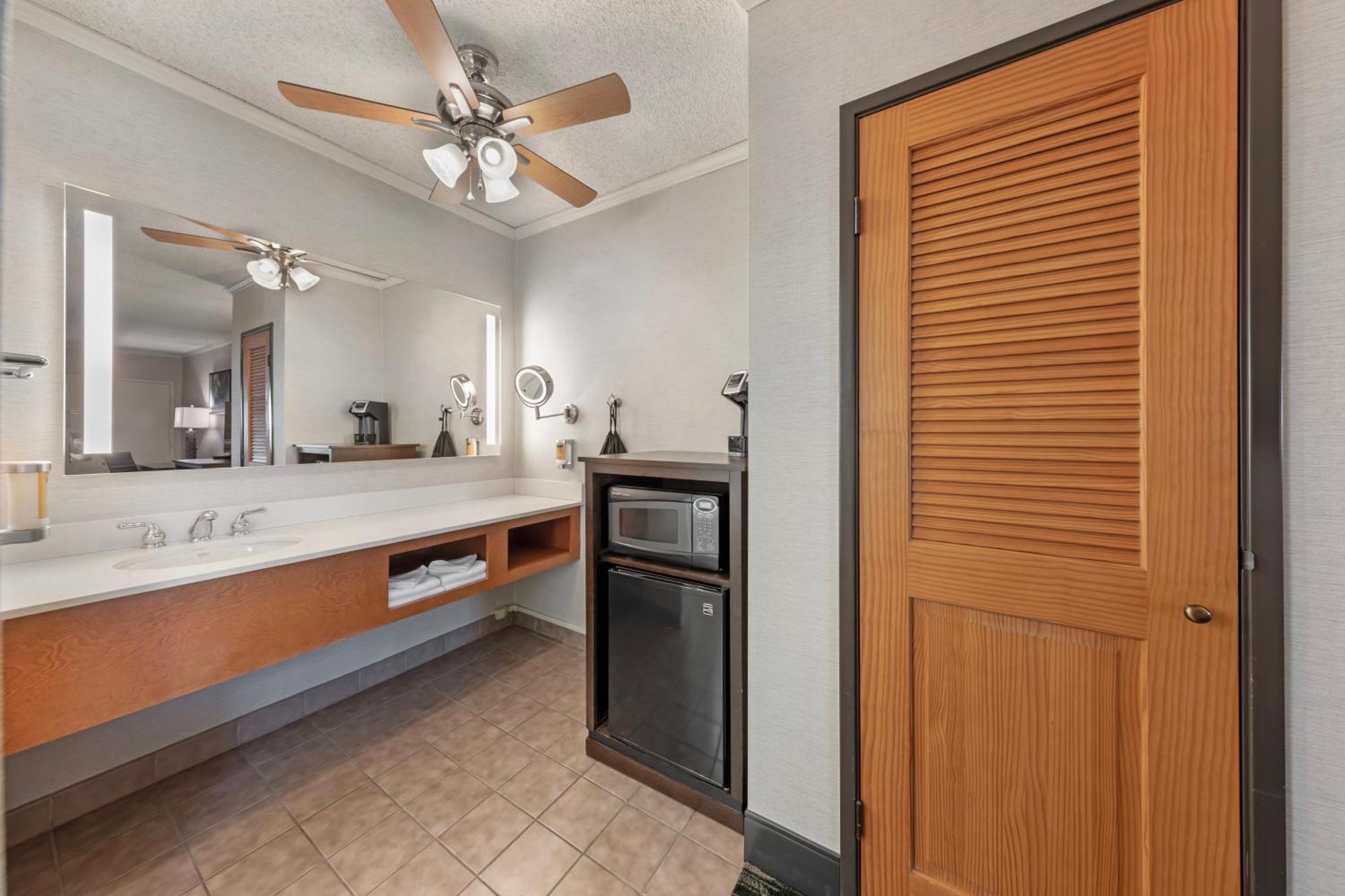 Best Western Plus Black Oak Paso Robles Bagian luar foto