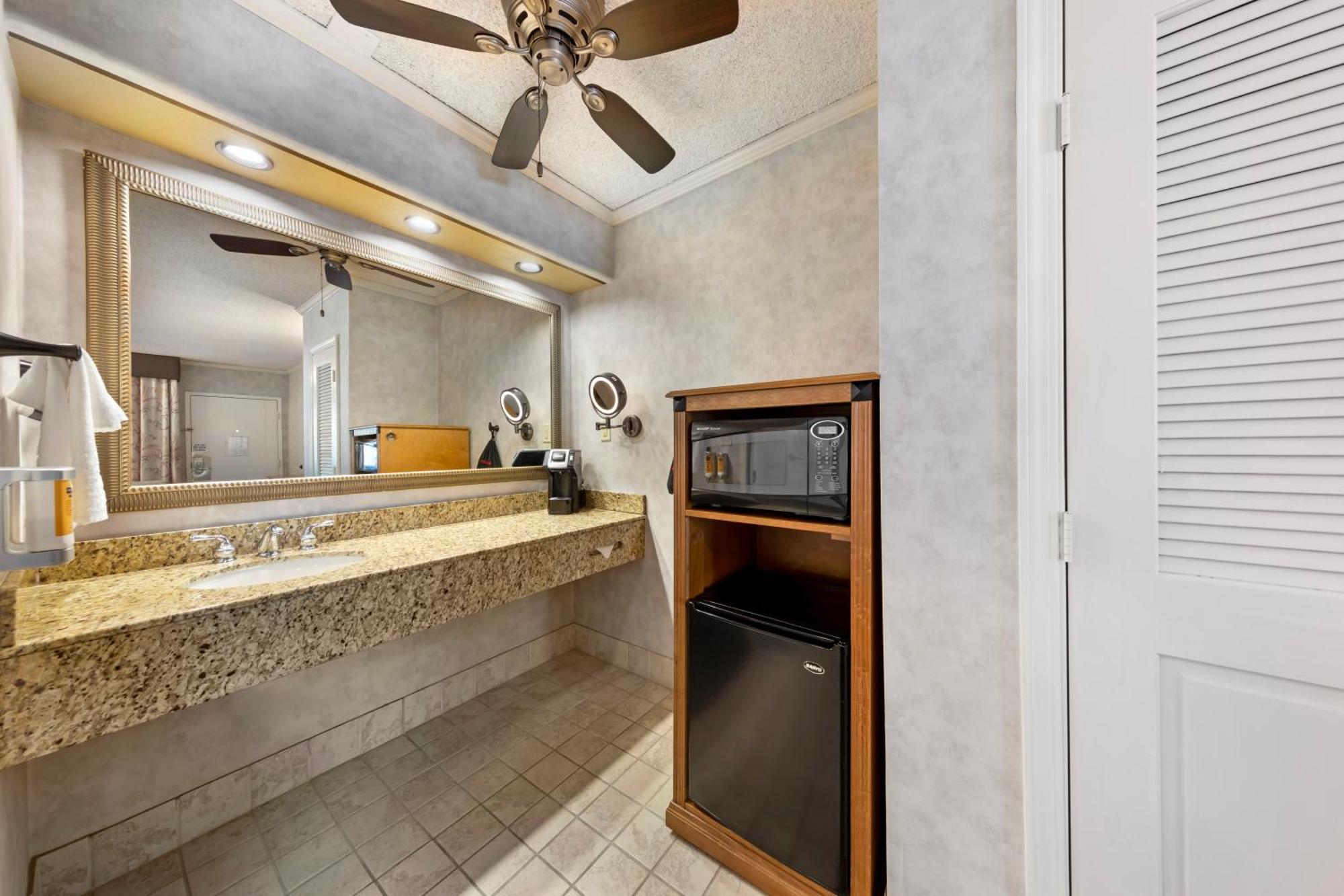 Best Western Plus Black Oak Paso Robles Bagian luar foto