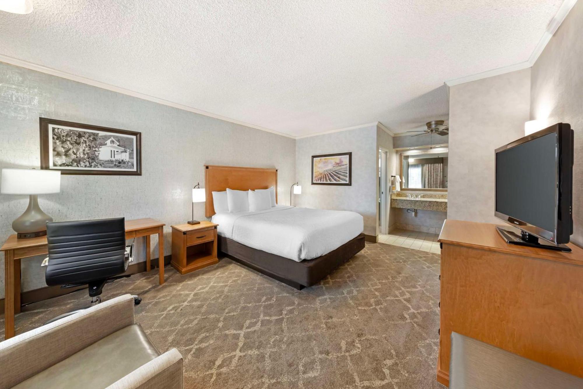 Best Western Plus Black Oak Paso Robles Bagian luar foto