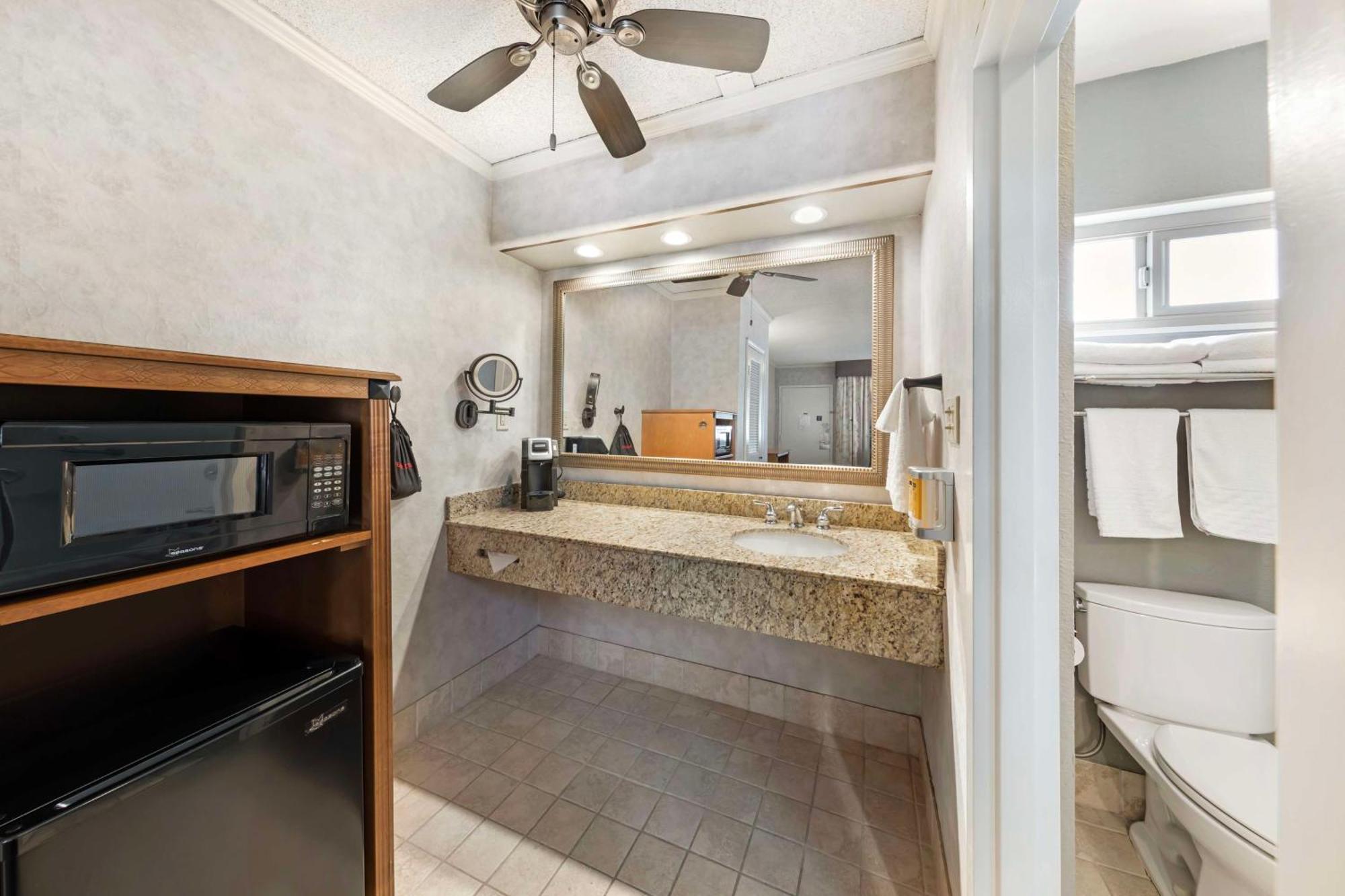 Best Western Plus Black Oak Paso Robles Bagian luar foto