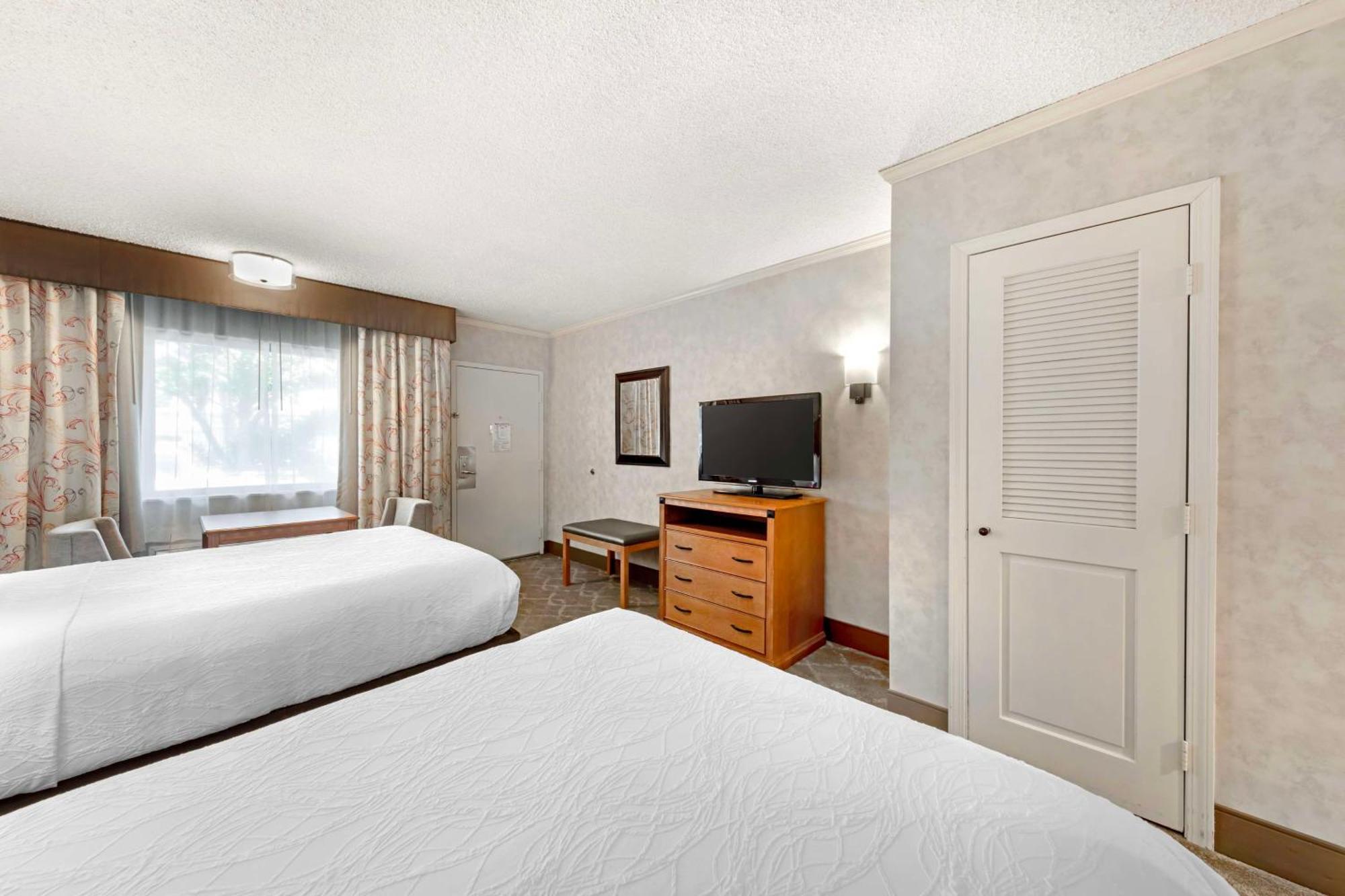 Best Western Plus Black Oak Paso Robles Bagian luar foto